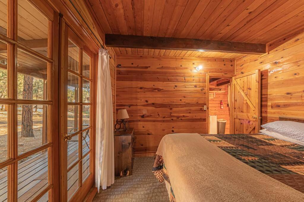 Forest Cabin 4 Cowboys Dream Пейсон Экстерьер фото